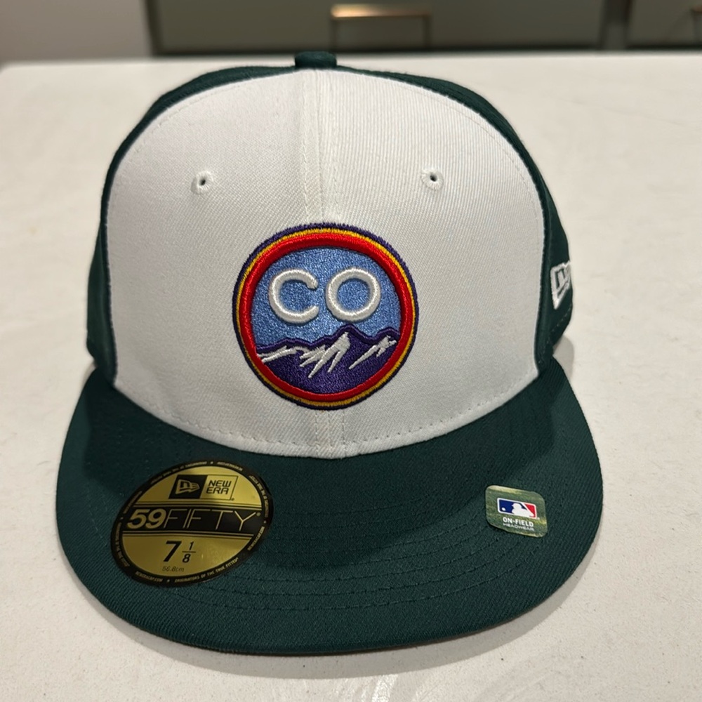 Colorado Rockies MLB New Era 2022 City Connect 59Fifty Fitted Hat Green Sz 7 1/8